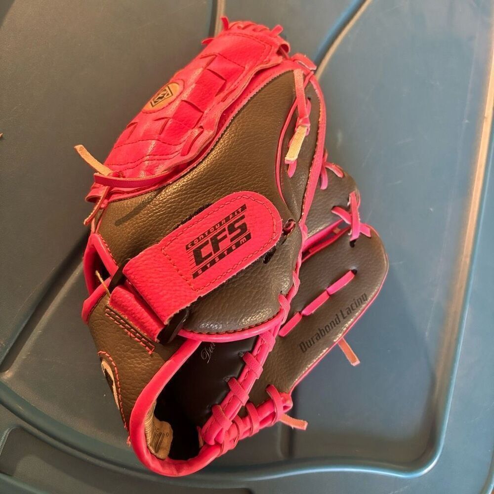 Franklin CFS System RTP 22700-10 1/2” RHT Pink Baseball Glove